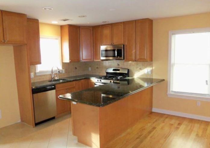 168 Maple Ave - Photo 2 of 13