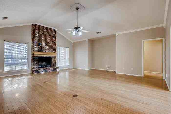 1050 Oak Hollow Lane - Photo 2 of 17