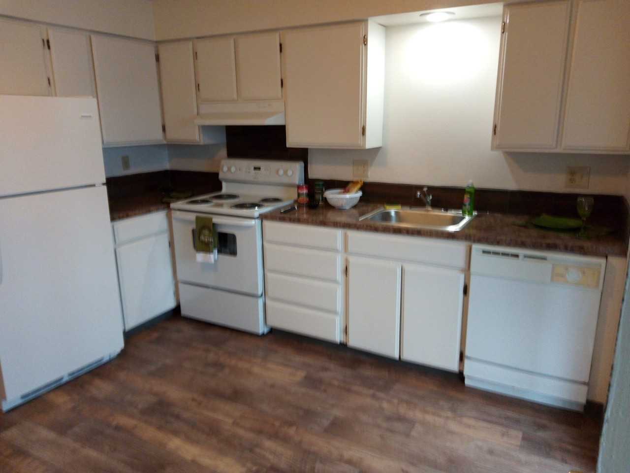 Willow Terrace - Photo 3 of 6