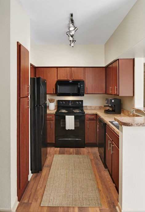 Camden Stonebridge - Photo 3 of 20