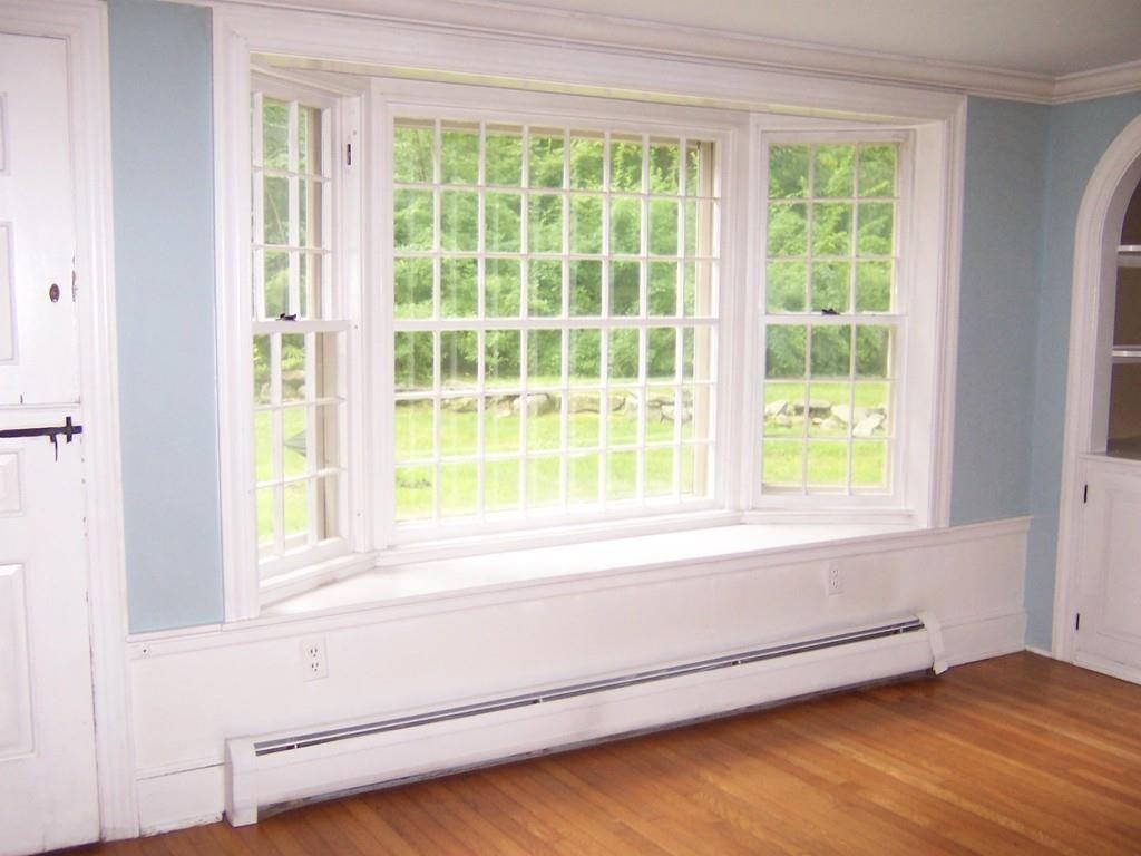 200 Main St - Photo 3 of 15