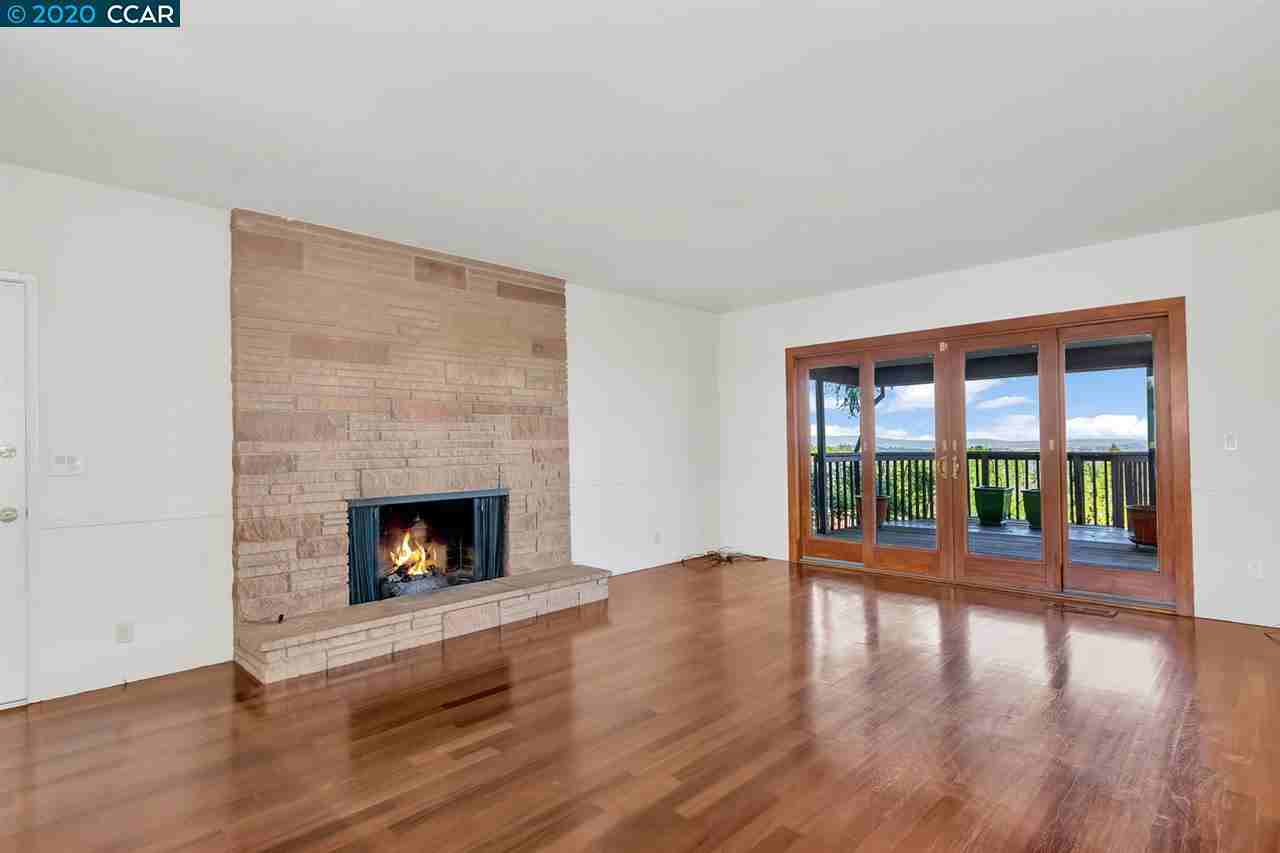 115 Bacon Court - Photo 3 of 33