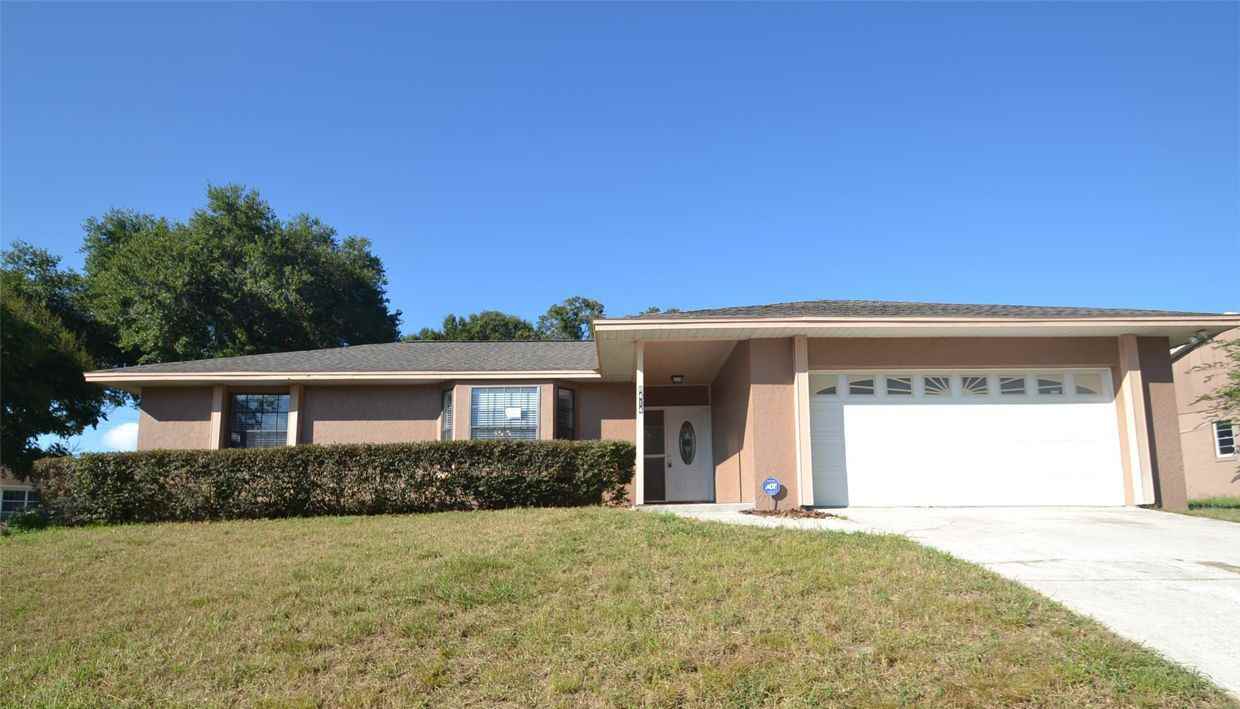 8414 Village Green Rd, Orlando, FL 32818 4 Bedroom House ...