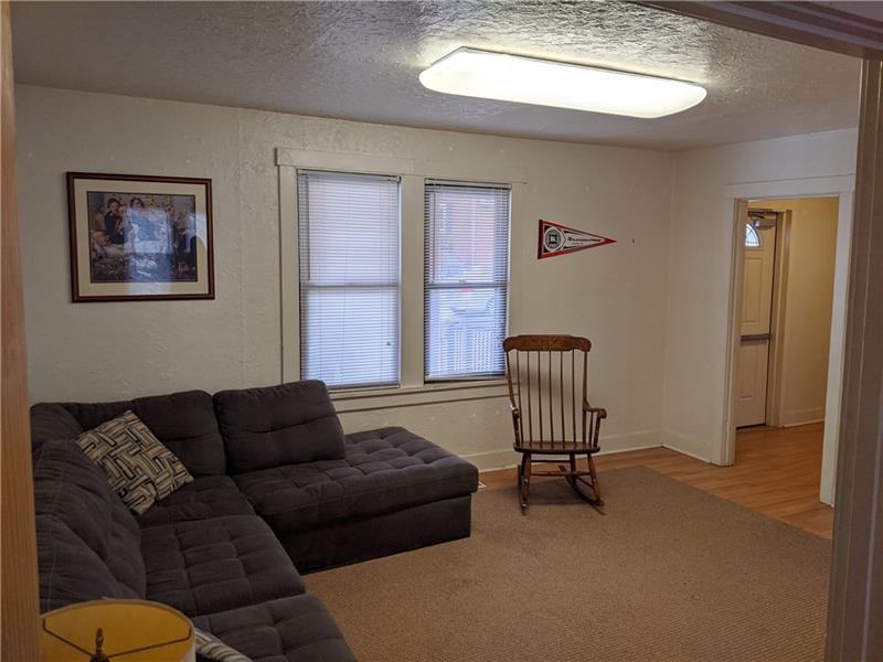 3612 Main St - Photo 2 of 21