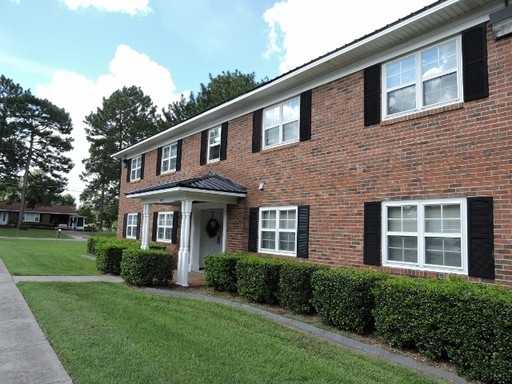 205 Vineland Dr - Photo 2 of 17