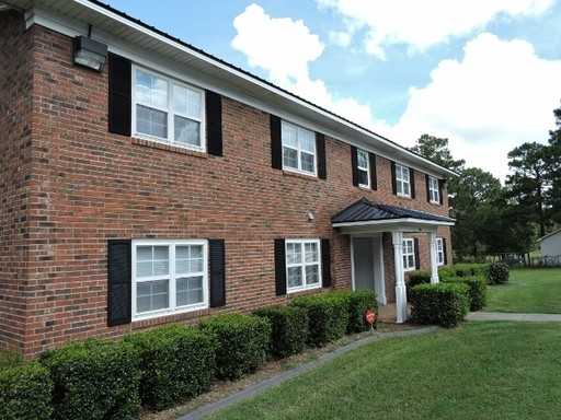 205 Vineland Dr - Photo 3 of 17