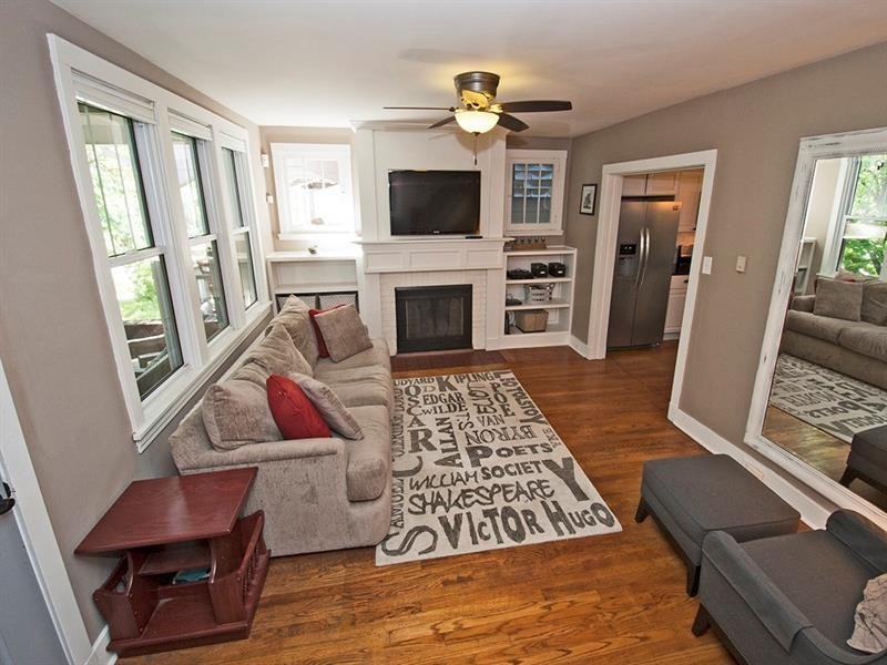 1206 Richmond St - Photo 3 of 15