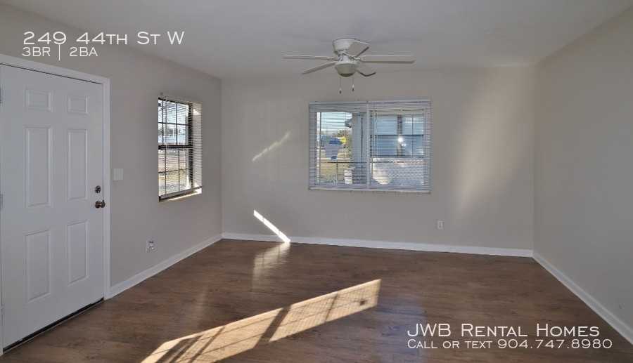 249 44th St W - Photo 2 of 9