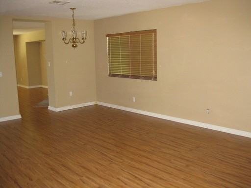 3631 E Avenue H 10 - Photo 2 of 12