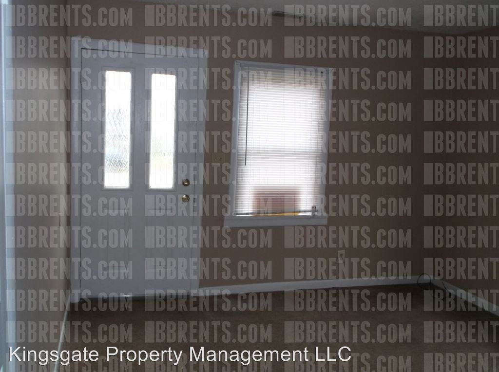 323 Hudson Avenue - Photo 2 of 10