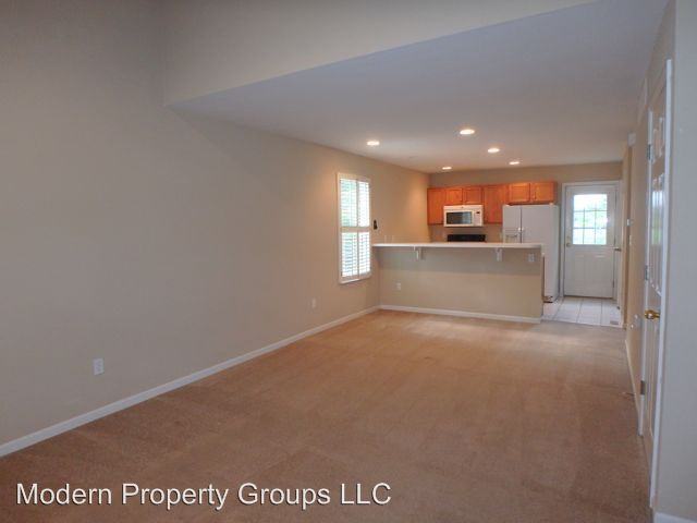 5369-71 Trikalla Dr - Photo 3 of 17