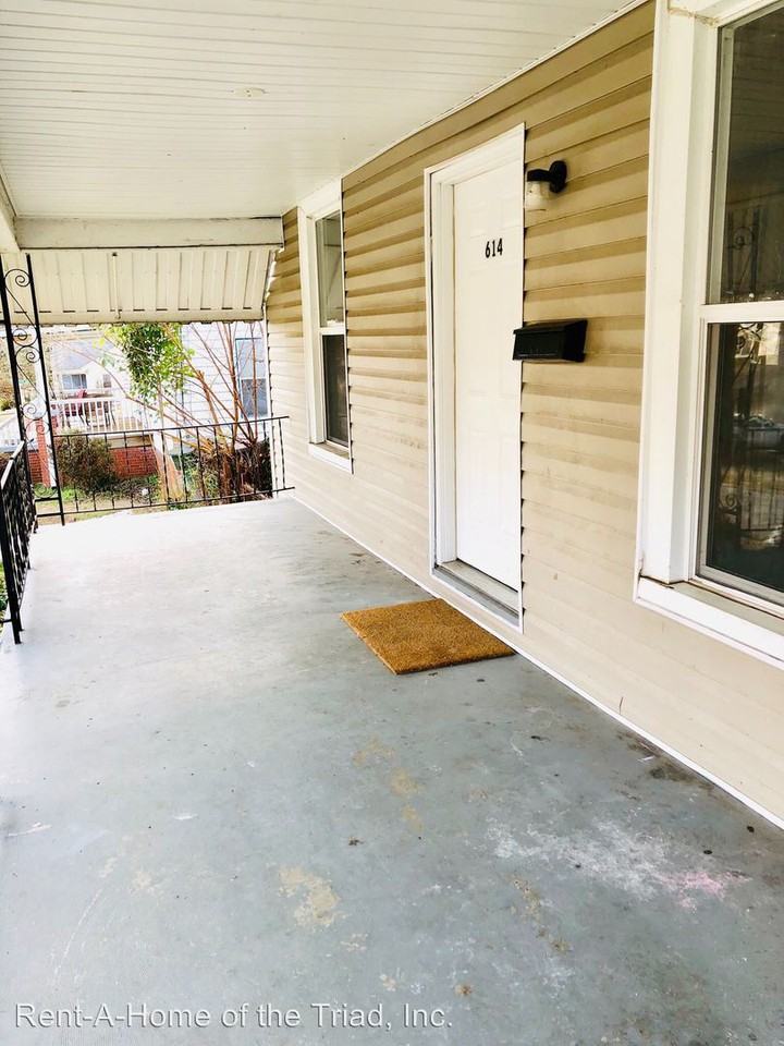 614 Martin Street - Photo 2 of 12