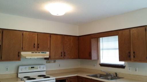 5416 Bret Ct - Photo 3 of 5