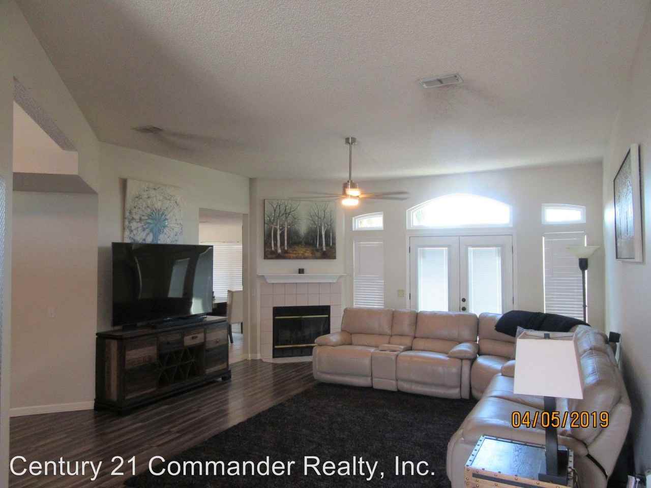 6924 Ross Drive - Photo 3 of 24