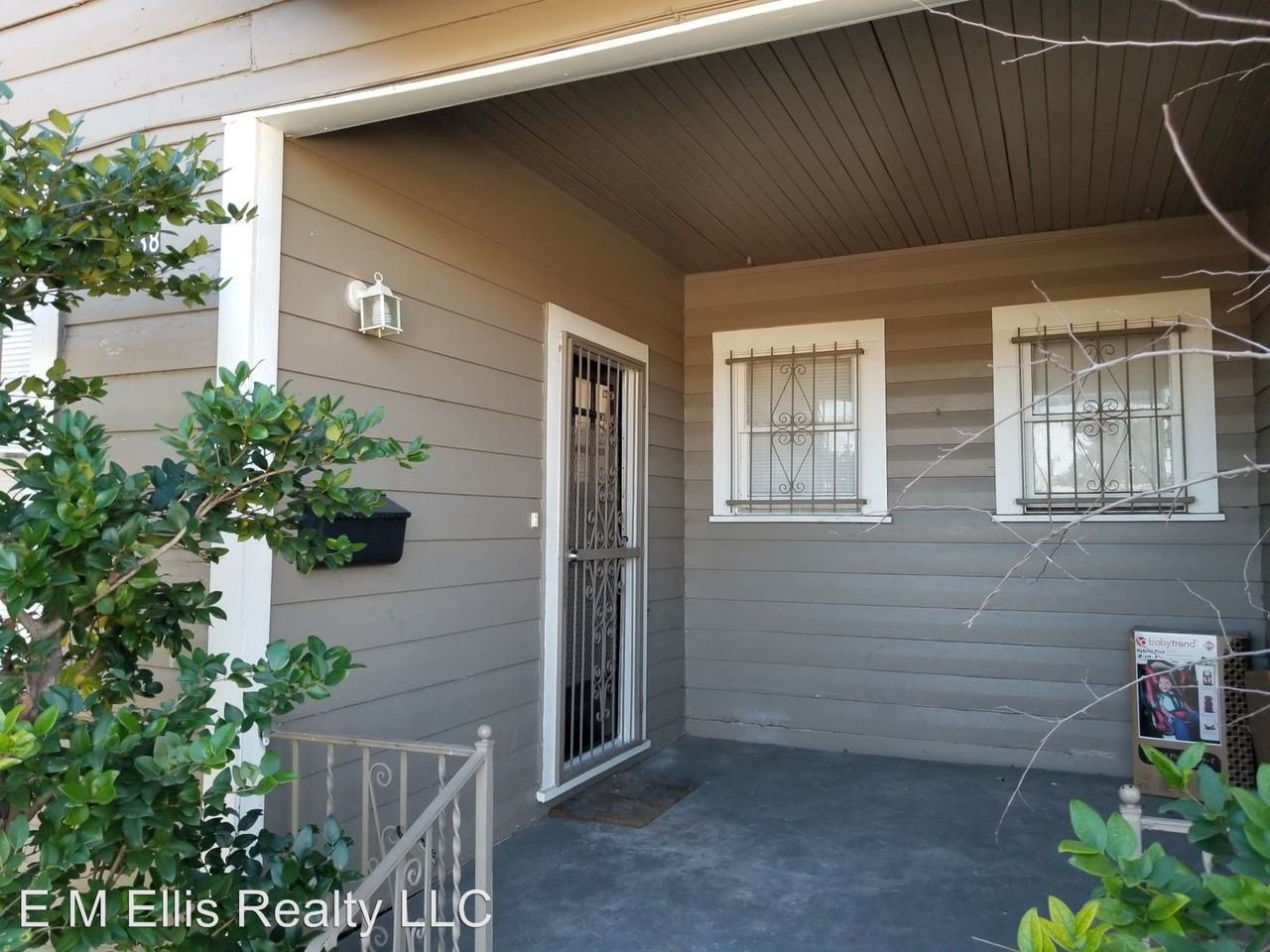 2238 N Interstate 35 - Photo 2 of 12