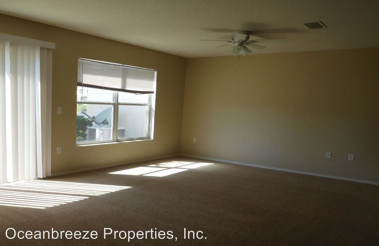 548 Mt Olympus Blvd - 01 - Photo 3 of 13