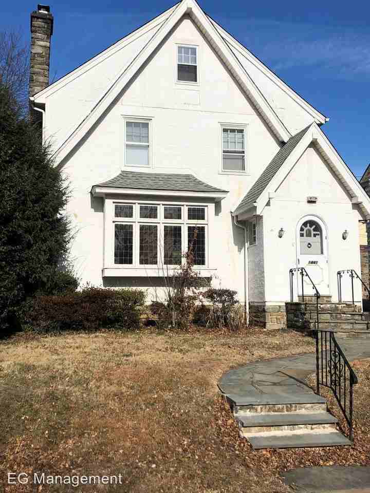 1441 S. Keystone Ave, Upper Darby, PA 19082 4 Bedroom House for Rent