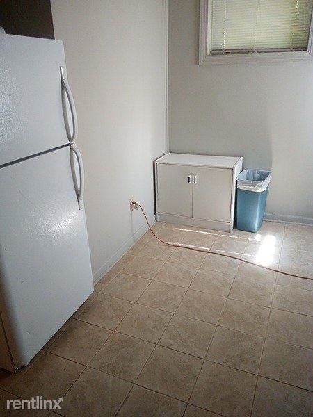 2709 Daphne Lane - Photo 3 of 4