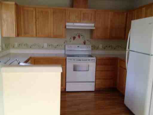 35413 Oakwood Dr - Photo 3 of 6