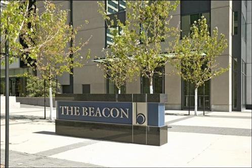 250 King St - Photo 2 of 8