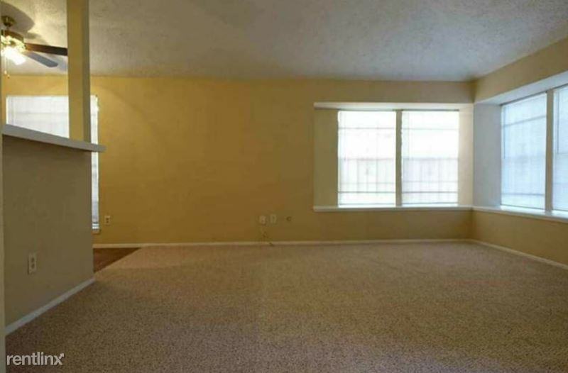 10066 Sharpton Dr - Photo 3 of 11