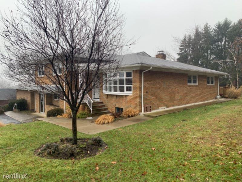 311 Lexington Ave 2 - Photo 2 of 22