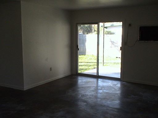 2902 NE 13th St - Photo 3 of 10