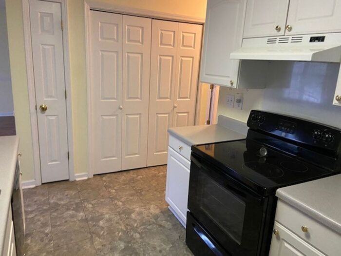219 Key West Avenue - Photo 2 of 14