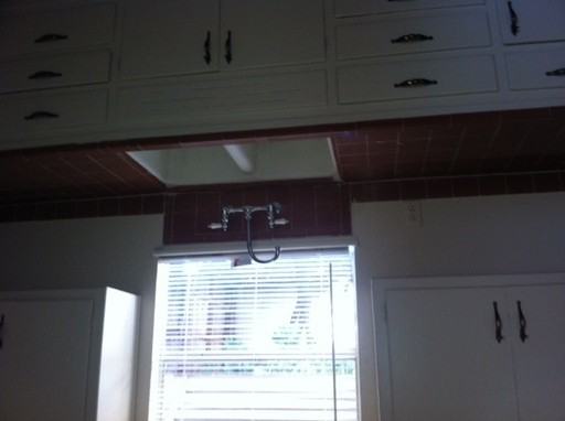 823 Blossom Way - Photo 2 of 5