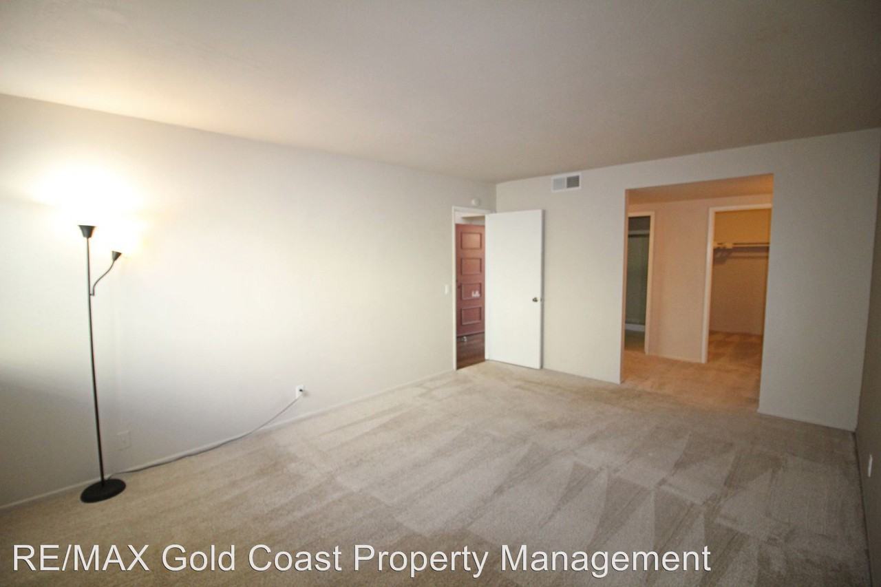 3355 Ketch Avenue - Photo 3 of 34