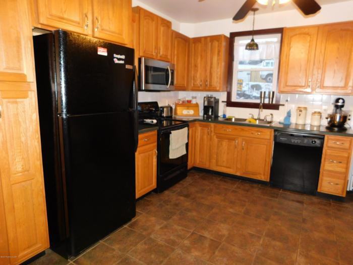 212 N Main Street - Photo 2 of 8