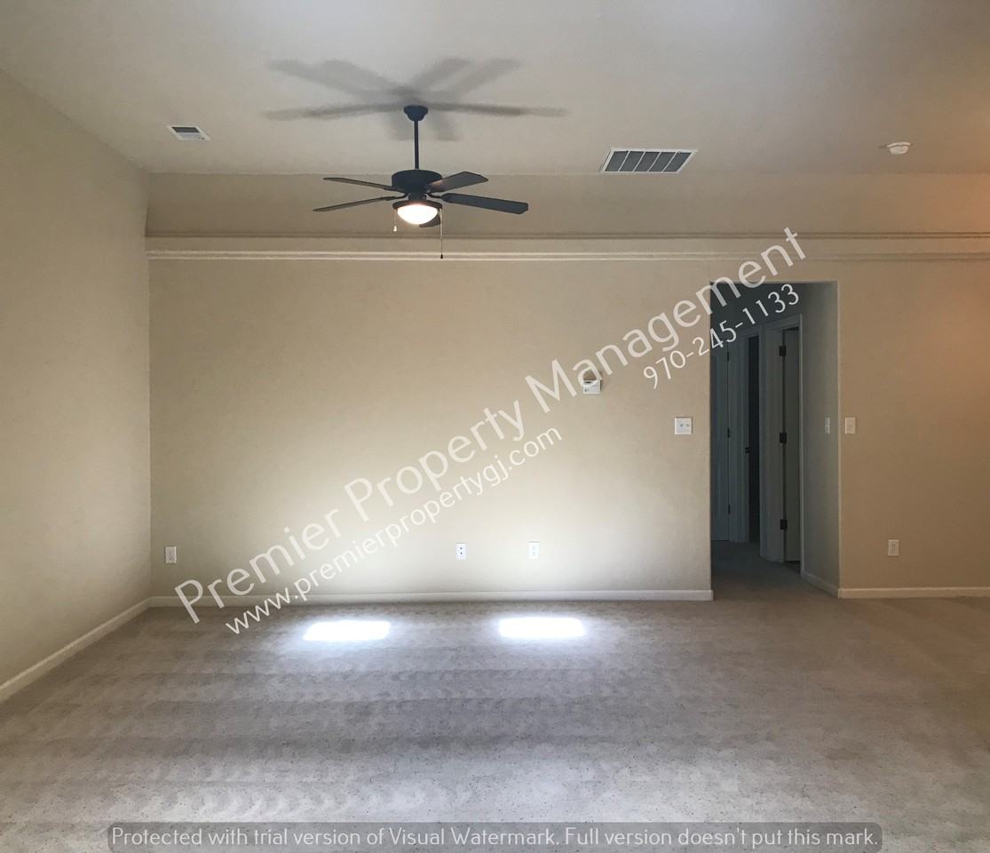 588 Belhaven Way - Photo 4 of 16