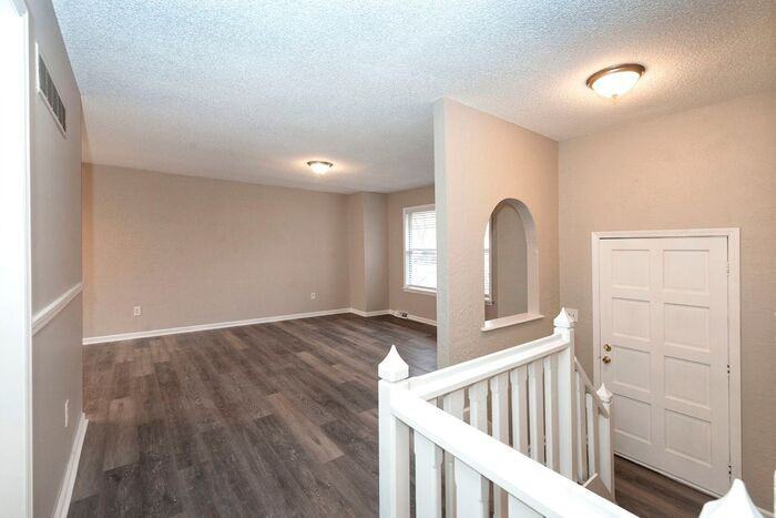 317 Northeast 1 Street - Photo 3 of 24