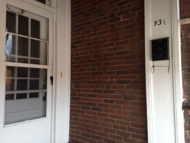 93 1/2 1/2 Franklin Street - Photo 2 of 16