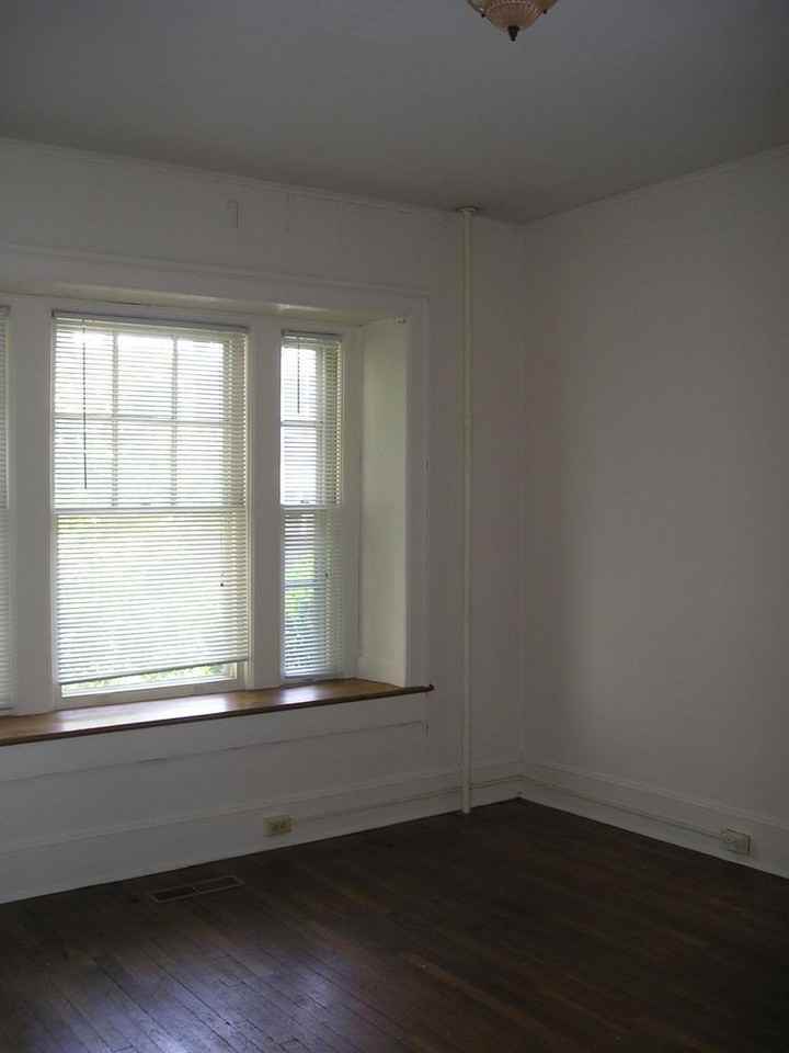 91 Franklin Street - Photo 3 of 11