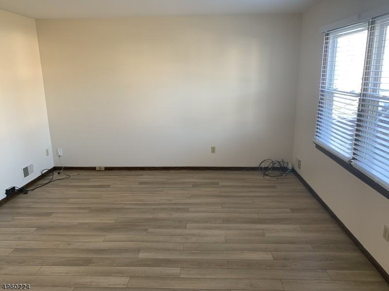 212 -214 S 19th Ave - Photo 2 of 15