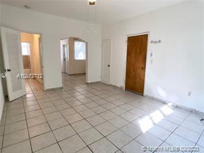 1132 Pennsylvania Avenue - Photo 2 of 6