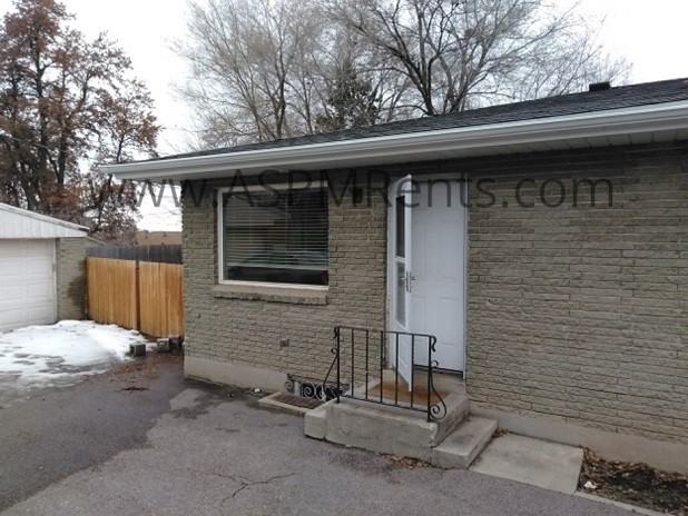 2118 Browning Avenue South - Photo 3 of 18
