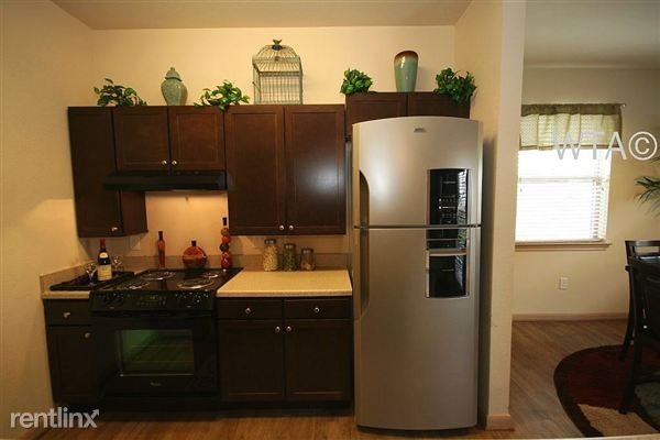 1833 Cheddar Loop - Photo 3 of 6