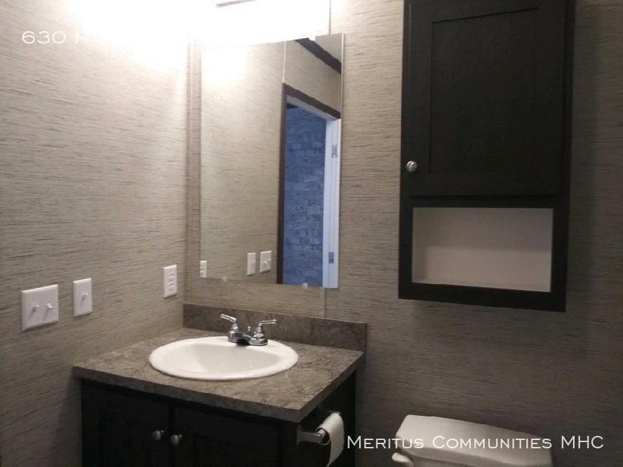 630 Maple Lane #B15 - Photo 3 of 8