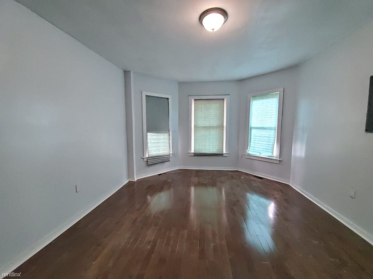 187 Seymour Ave - Photo 2 of 5