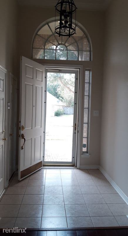 6403 Clear Pool Dr - Photo 2 of 14