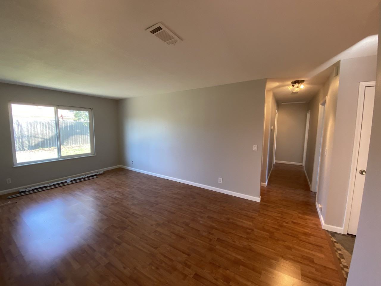124 Danvers Court - Photo 2 of 14