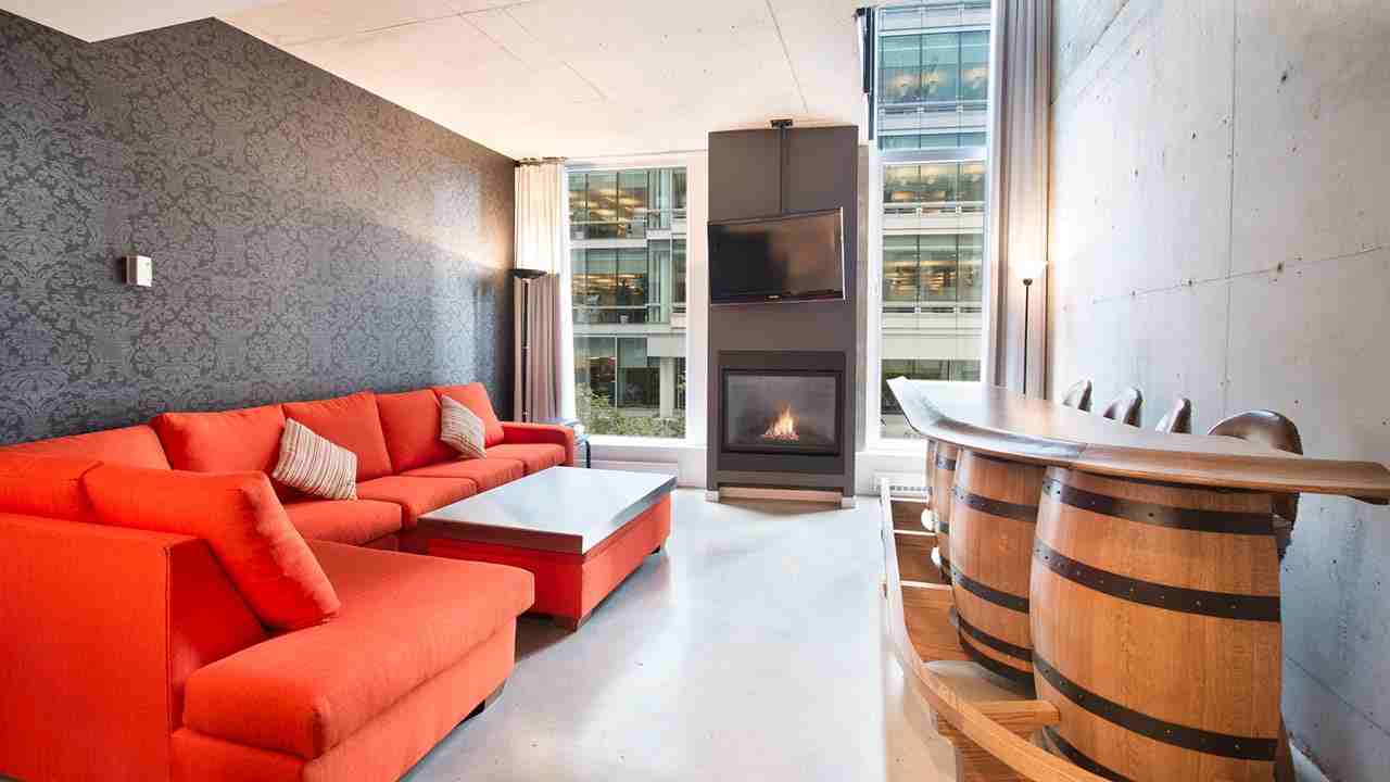 445 Avenue Viger Ouest #313