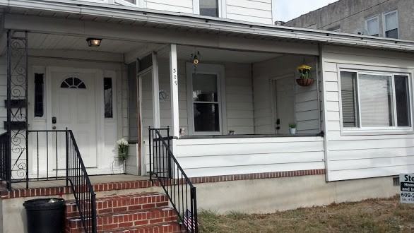 309 Evesham Ave W #2 - Photo 2 of 8