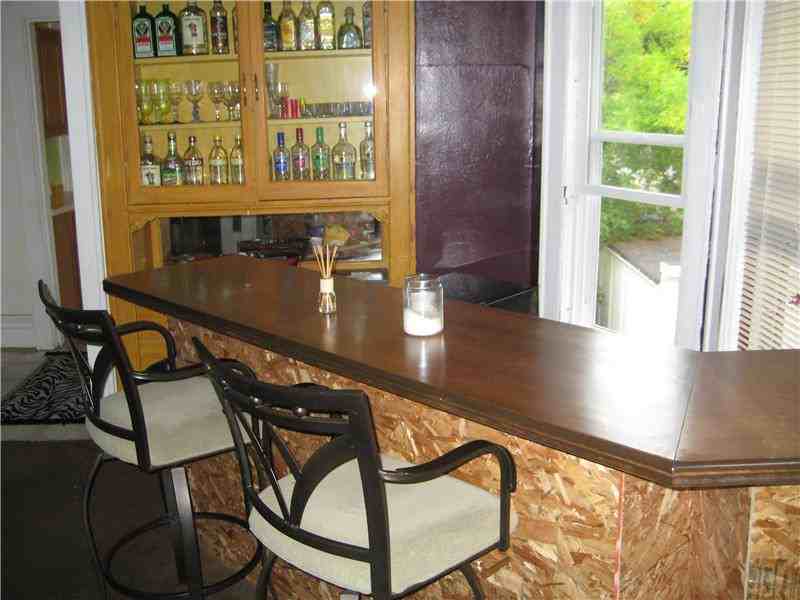 3206 N Marietta - Photo 3 of 7