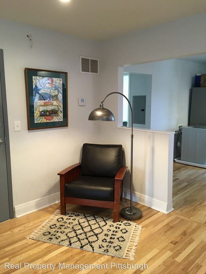 5619 East Liberty Blvd - Photo 3 of 12