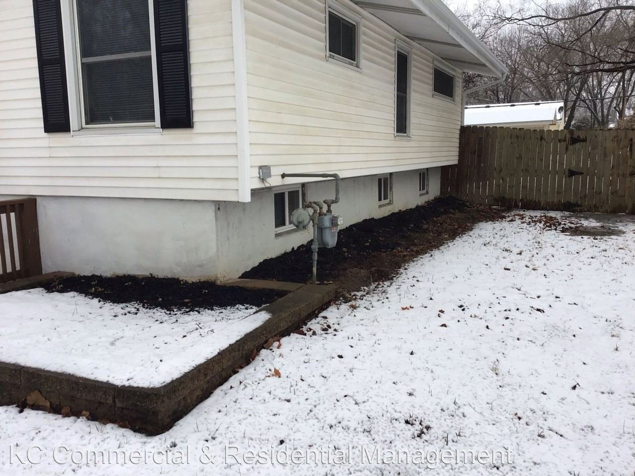 4254 N Denver Ave - Photo 3 of 46