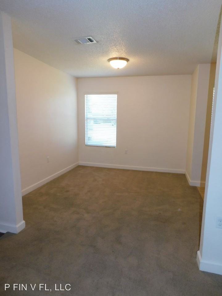 32 Skystone Ct - Photo 3 of 22