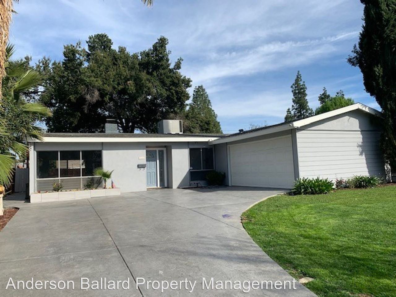 22859 Valerio Street - Photo 2 of 10